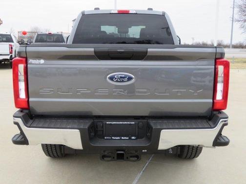 2025 Ford F-250 XLT