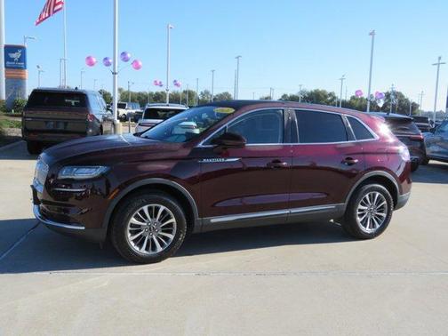 2021 Lincoln Nautilus Reserve