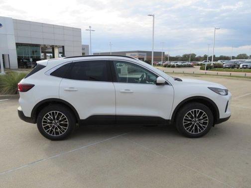 2026 Ford Escape PHEV