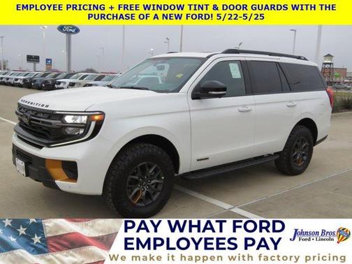 Star White 2026 Ford Expedition Tremor