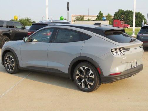 2025 Ford Mustang Mach-E Select