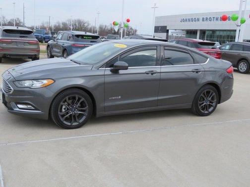 2018 Ford Fusion Hybrid SE