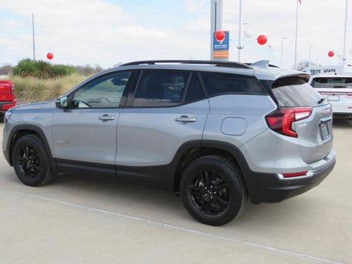 2024 GMC Terrain AT4