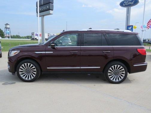 2021 Lincoln Navigator Reserve