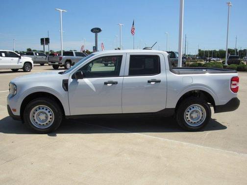 Space White Metallic 2026 Ford Maverick XL