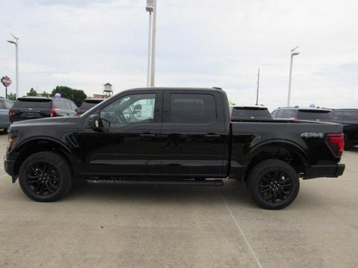 Agate Black Metallic 2026 Ford F-150 XLT
