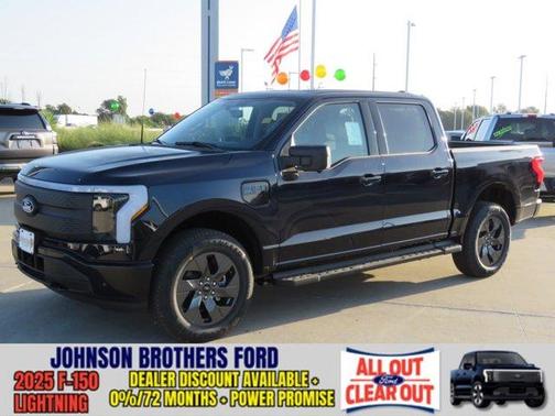 2025 Ford F-150 Lightning Flash