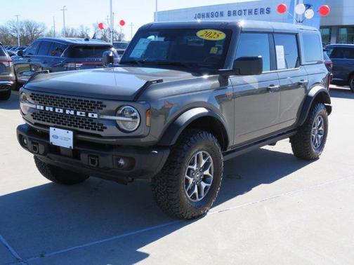 2025 Ford Bronco Badlands