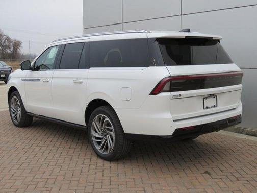 2026 Lincoln Navigator L Reserve