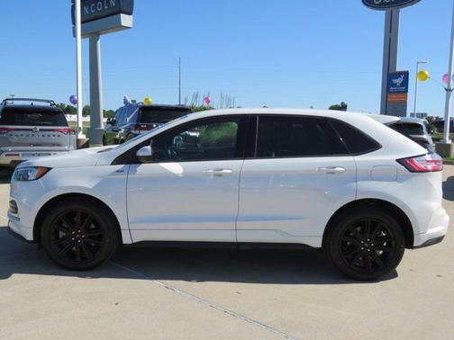 2022 Ford Edge ST-Line