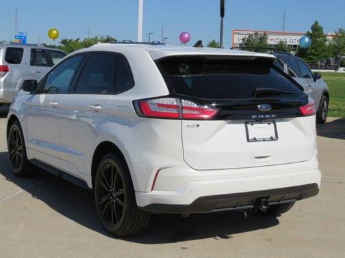 2022 Ford Edge ST-Line