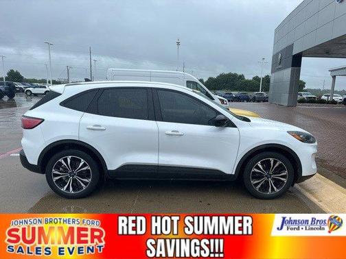 2022 Ford Escape SE