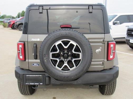 Gray 2026 Ford Bronco Outer Banks