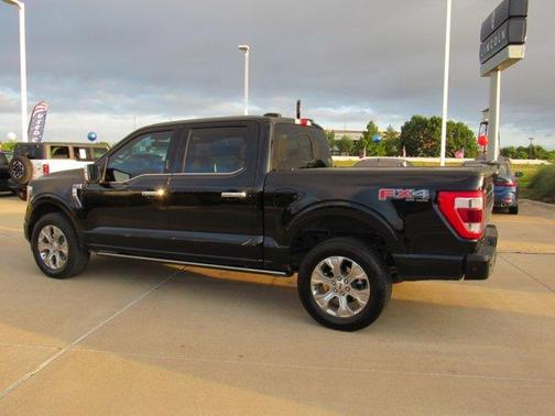 Black Metallic 2022 Ford F-150 Platinum