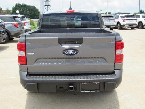 Carbonized Gray Metallic 2026 Ford Maverick XL
