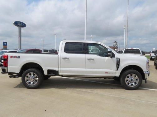 Star White 2026 Ford F-250 King Ranch