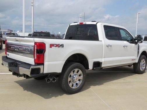 Star White 2026 Ford F-250 King Ranch