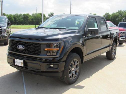 Agate Black Metallic 2026 Ford F-150 STX
