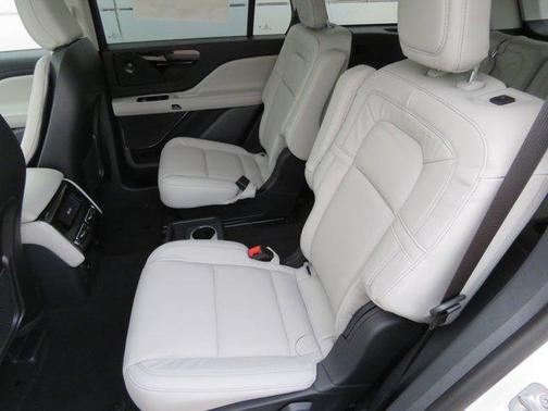 2026 Lincoln Aviator Reserve RWD