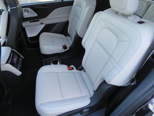 2026 Lincoln Aviator Reserve RWD