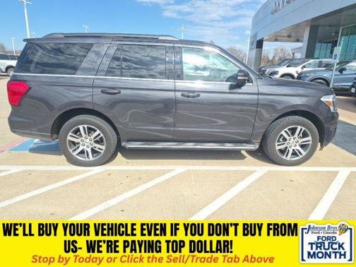 2022 Ford Expedition XLT