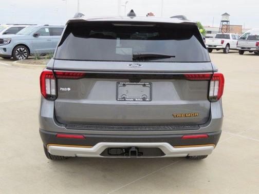 Carbonized Gray Metallic 2026 Ford Explorer Tremor