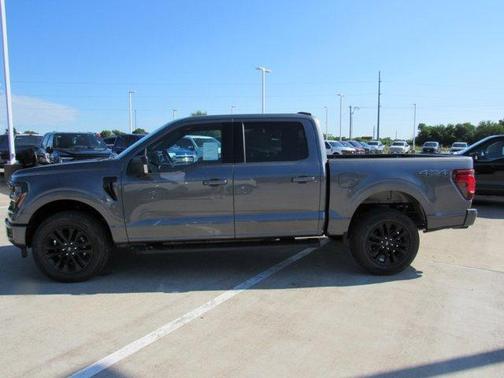 Carbonized Gray Metallic 2026 Ford F-150 XLT