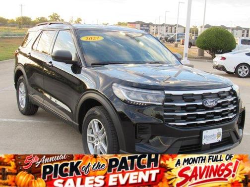 Agate Black Metallic 2027 Ford Explorer