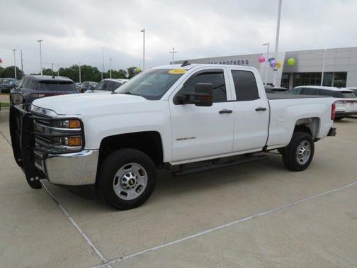 Summit White 2018 Chevrolet Silverado 2500 WT