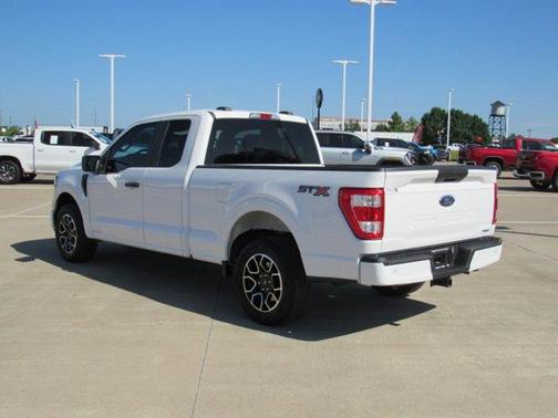 Oxford White 2023 Ford F-150 XL