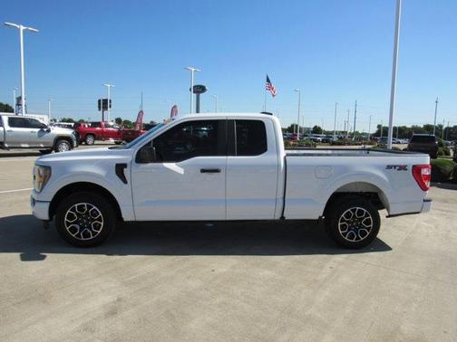 Oxford White 2023 Ford F-150 XL