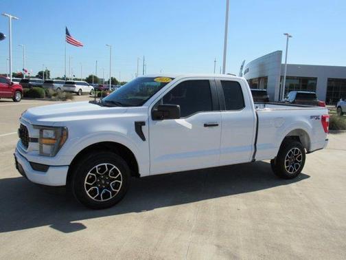 Oxford White 2023 Ford F-150 XL