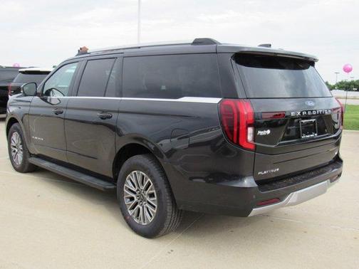 Dark Matter Gray Metallic 2026 Ford Expedition Max Platinum