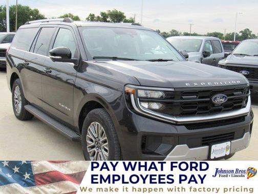 Dark Matter Gray Metallic 2026 Ford Expedition Max Platinum