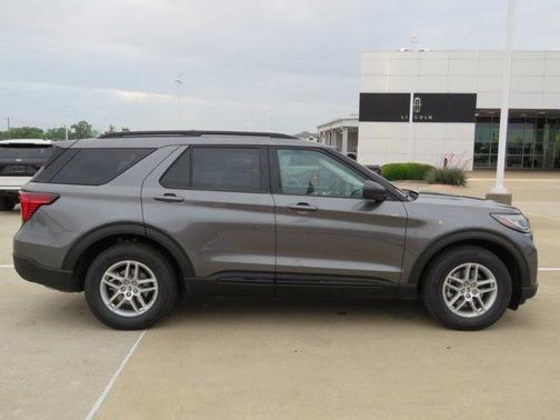 Carbonized Gray Metallic 2026 Ford Explorer Active