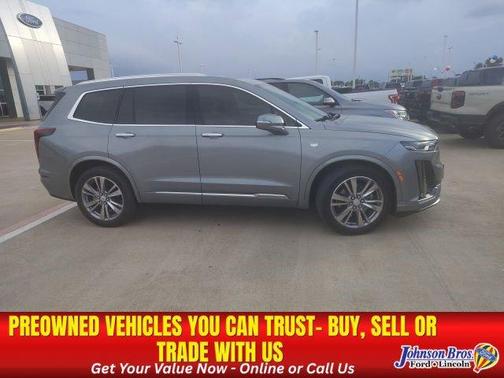 Silver Metallic 2023 Cadillac XT6 Premium Luxury FWD