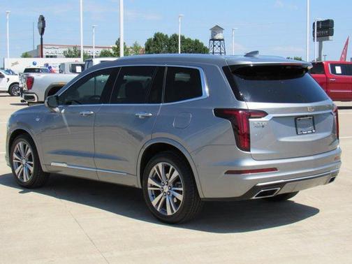 Silver Metallic 2023 Cadillac XT6 Premium Luxury FWD