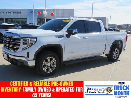 2022 GMC Sierra 1500 SLT