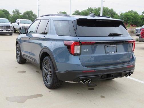 Vapor Blue 2026 Ford Explorer ST