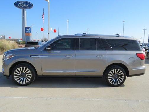 2019 Lincoln Navigator L Reserve