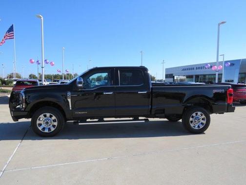 2024 Ford F-350 Lariat Super Duty