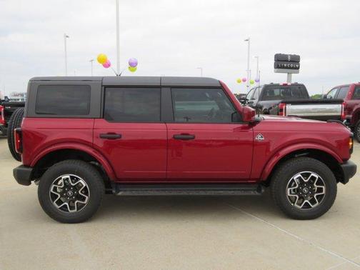 Ruby Red Metallic 2026 Ford Bronco Outer Banks