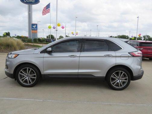 Silver 2021 Ford Edge Titanium