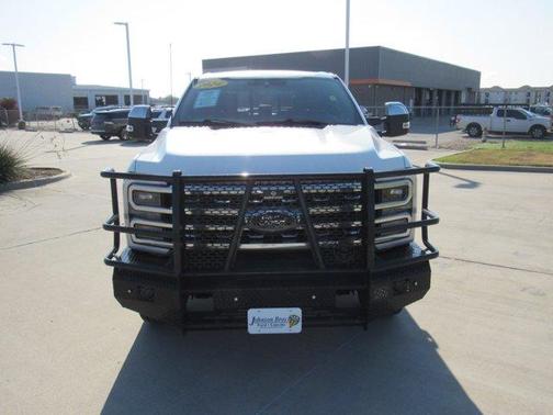 Star White 2024 Ford F-350 Platinum