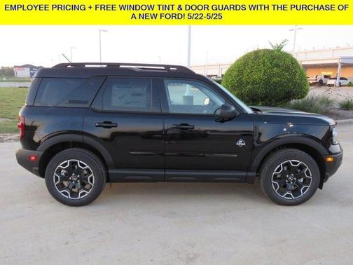 Shadow Black 2025 Ford Bronco Sport Outer Banks
