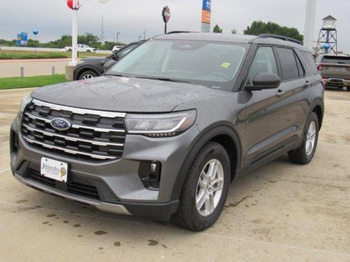 Carbonized Gray Metallic 2026 Ford Explorer Active