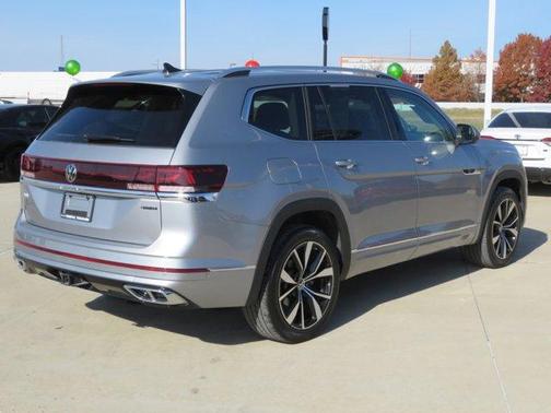 2024 Volkswagen Atlas 2.0T SEL Premium R-Line