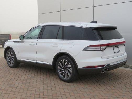 2026 Lincoln Aviator Premiere