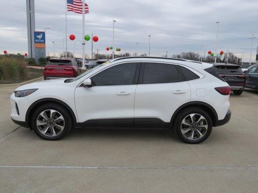 2023 Ford Escape Platinum