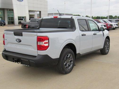 Space White Metallic 2026 Ford Maverick XLT